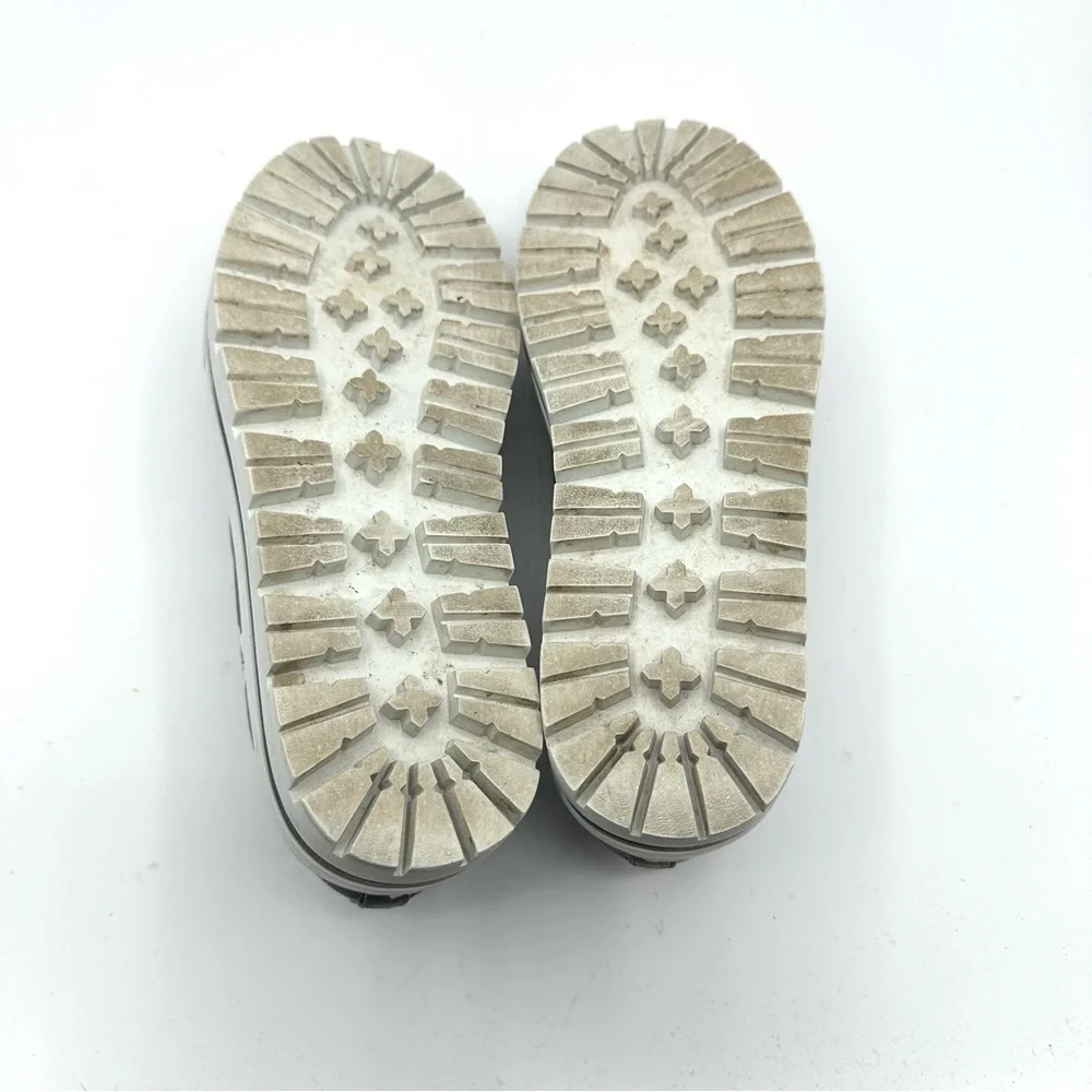 Halogen Teagan Platform Dark Floral Leather Sneakers Lugged Shoes